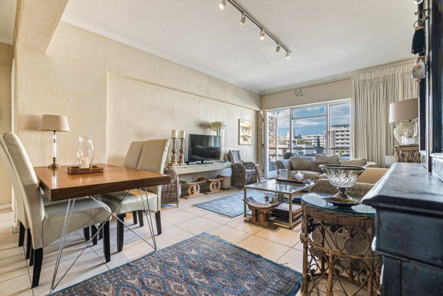 To Let 2 Bedroom Property for Rent in Sea Point Western Cape